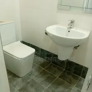 6bdrm House in K. Duah Properties, Oyibi for sale