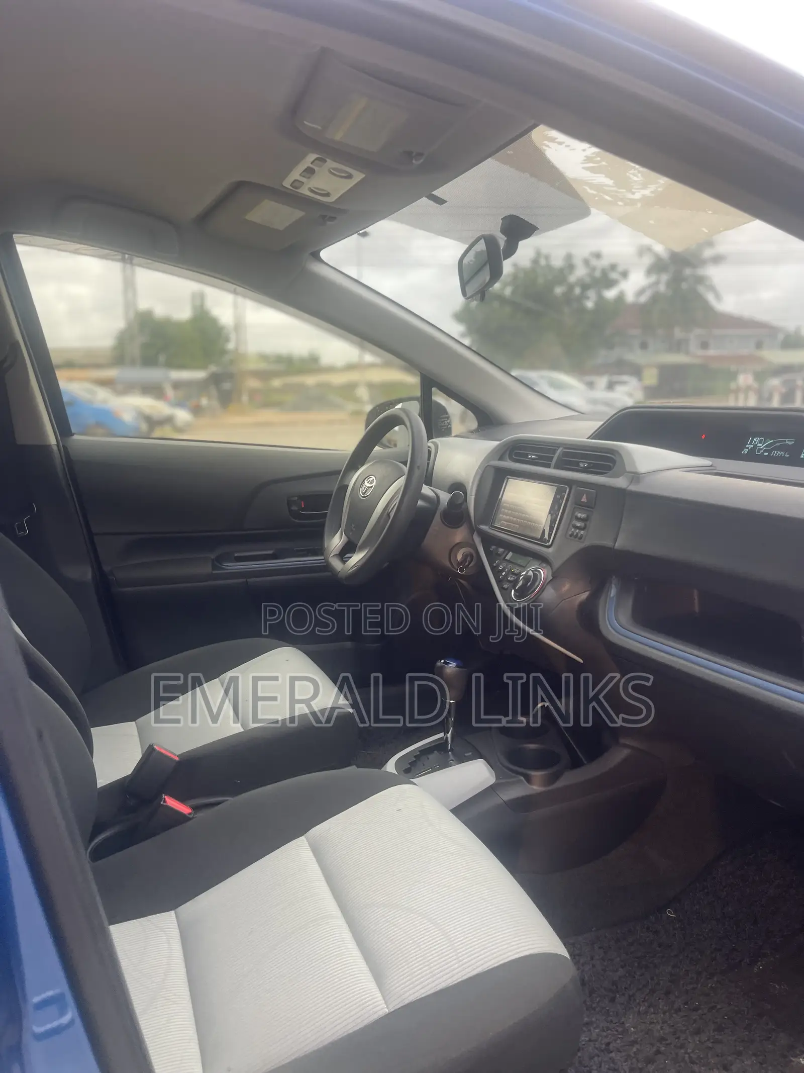 Toyota Aqua 2014 Blue