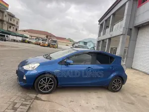 Toyota Aqua 2014 Blue