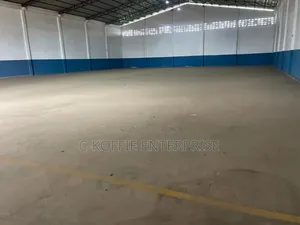 1000 SQM Warehouse at Spintex