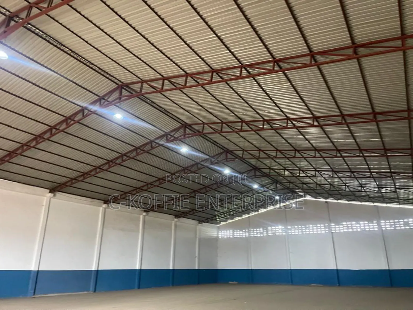 1000 SQM Warehouse at Spintex