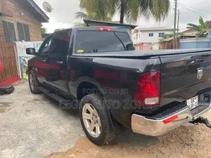 Dodge Ram 1500 2018,2019,2020, Side Stepper Available