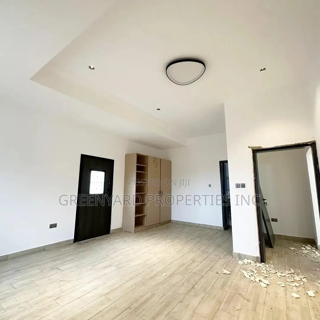 2bdrm Apartment in Adjiringanor, Adjiriganor for rent