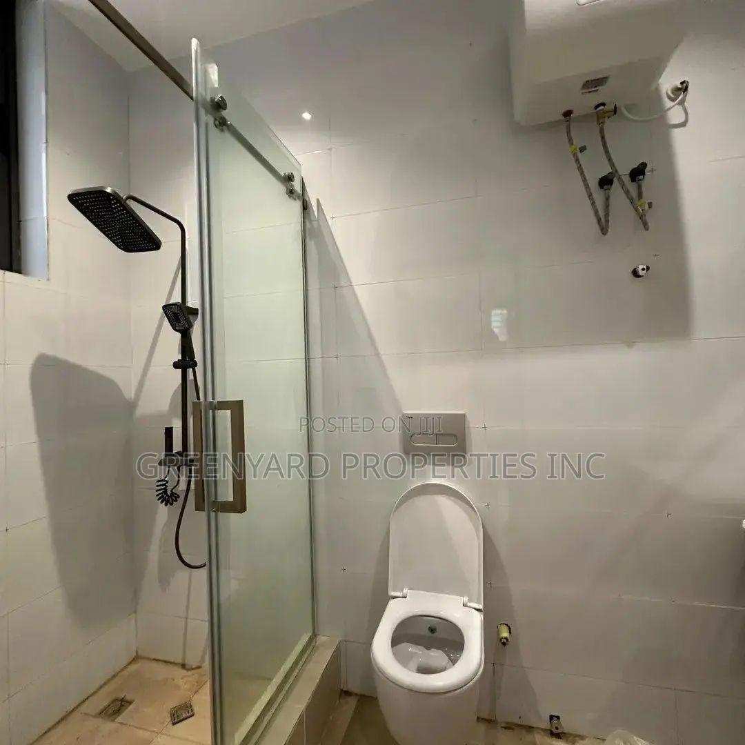 2bdrm Apartment in Adjiringanor, Adjiriganor for rent