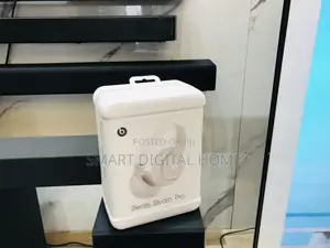 Photo - Luxury Experience Beats Studio Pro Sound Headphone
