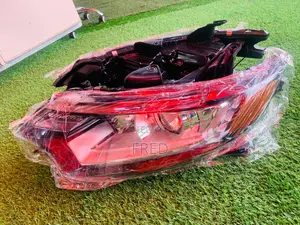 2016 to 2020 Mitsubishi Outlander Headlight