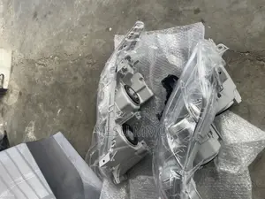 Toyota Camry 2008 Headlight Pair