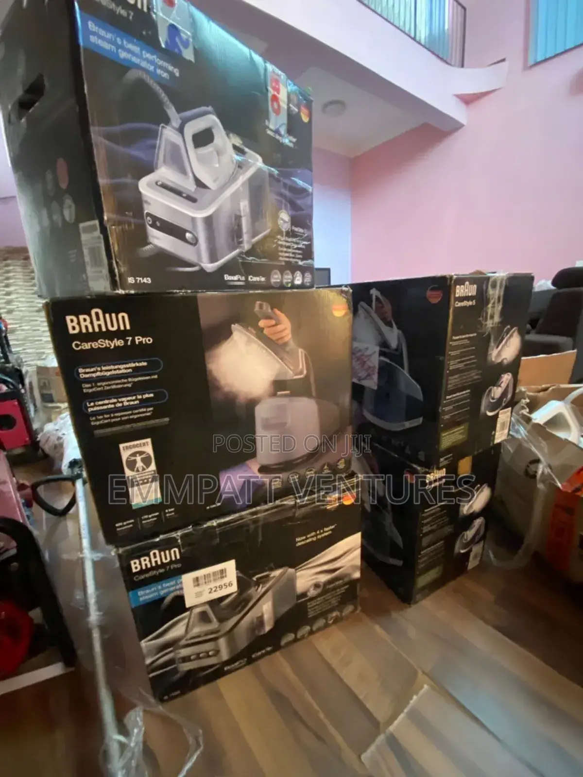Executive Steam Iron New in Box
