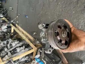 Honda CRV 2005,.4l Power Steering Motor