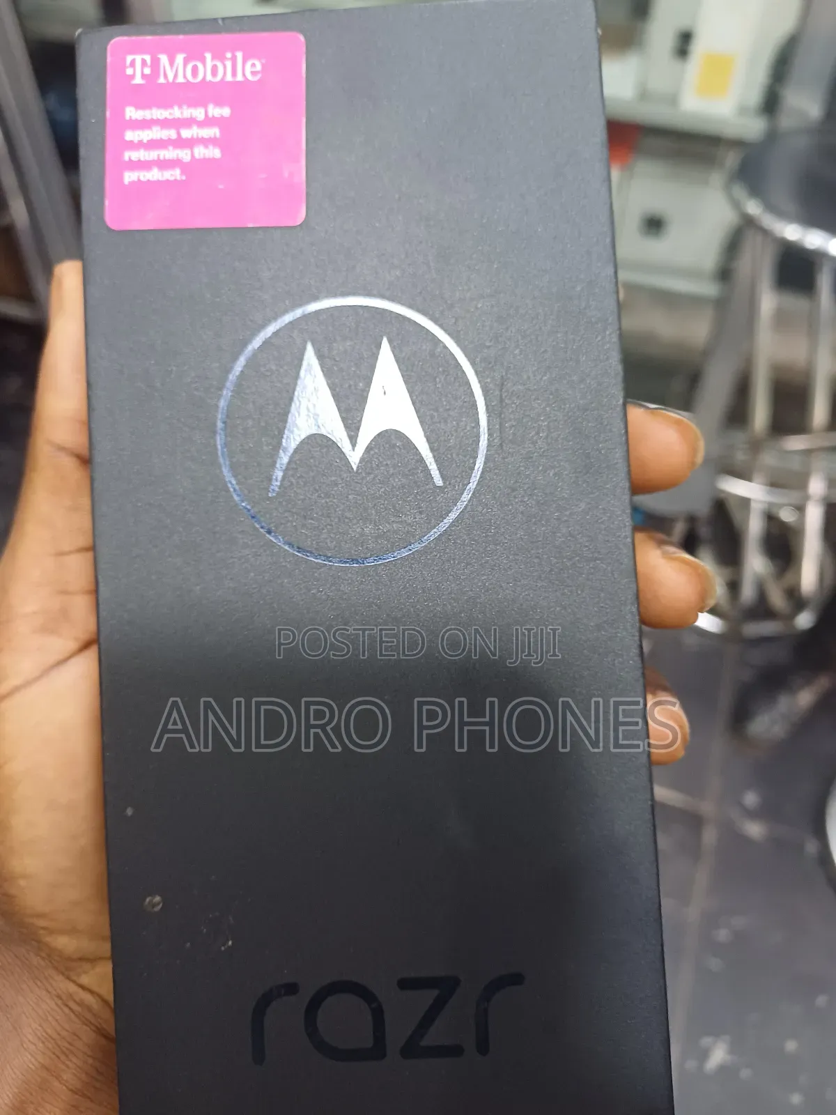 New Motorola Razr 5G 256 GB Gold