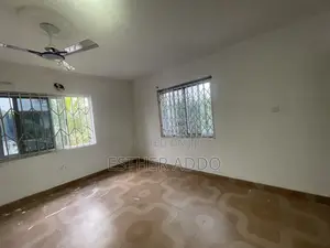 1bdrm Apartment in School Junction for rent