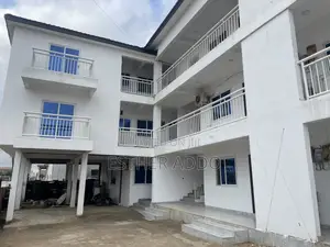 1bdrm Apartment in School Junction for rent