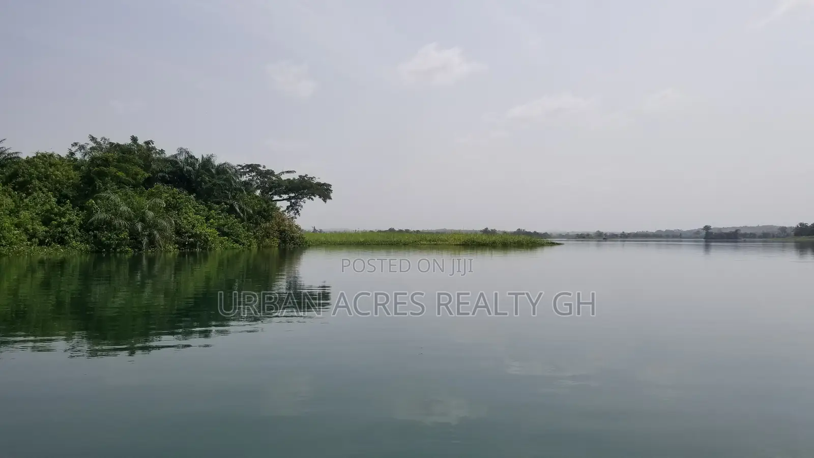 Asuogyaman Dist - (Senchi) _ 20+ Acres Island on Volta River