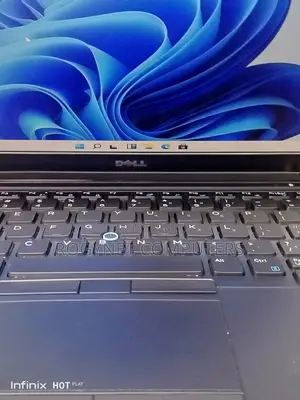 Laptop Dell Latitude E7450 8GB Intel Core i7 SSD 256GB