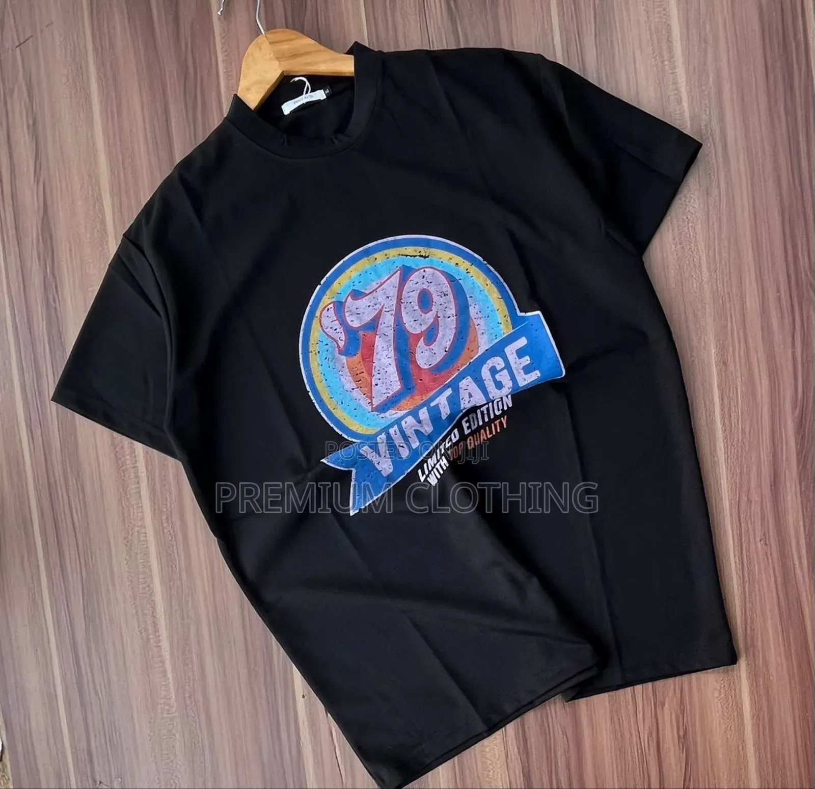 Very Quality T Shirt And Round Neck