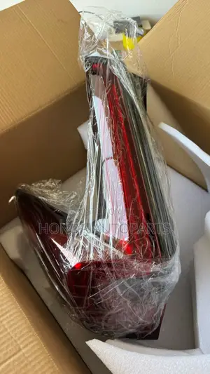 Honda Cr-v 2020,2021,2022 Tail Light.