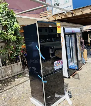 Extremely Chilling Pearl Pf-433bbwd Electric Fridge.