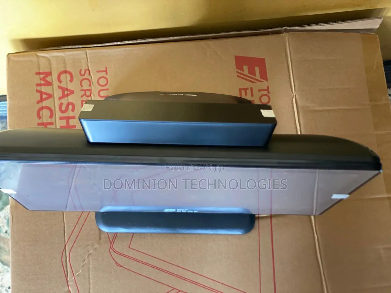 Top Edge Single Screen I3/6th Gen-2.3ghz/8g/256g/15.6" Pos