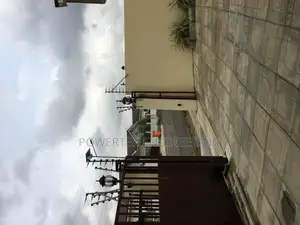 High Voltage Electric Fence