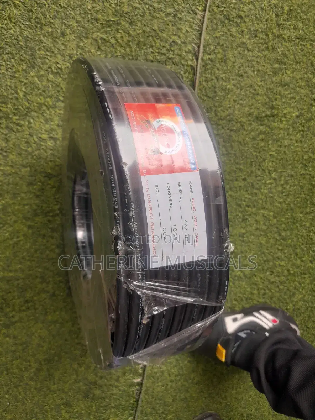 4 in 1 Speaker Cable