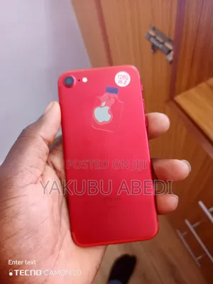 Apple iPhone 7 128 GB Red