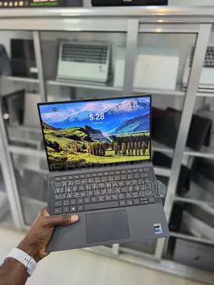 Laptop Dell Precision 5480 8GB Intel Core I5 SSD 512GB