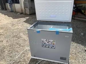 Efficient Pearl Single Door Chest Freezer(200ltr) 