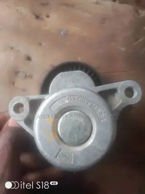 Benz C250/C280/C300/C350 Fan Belt Adjustor/Tensioner in Stoc