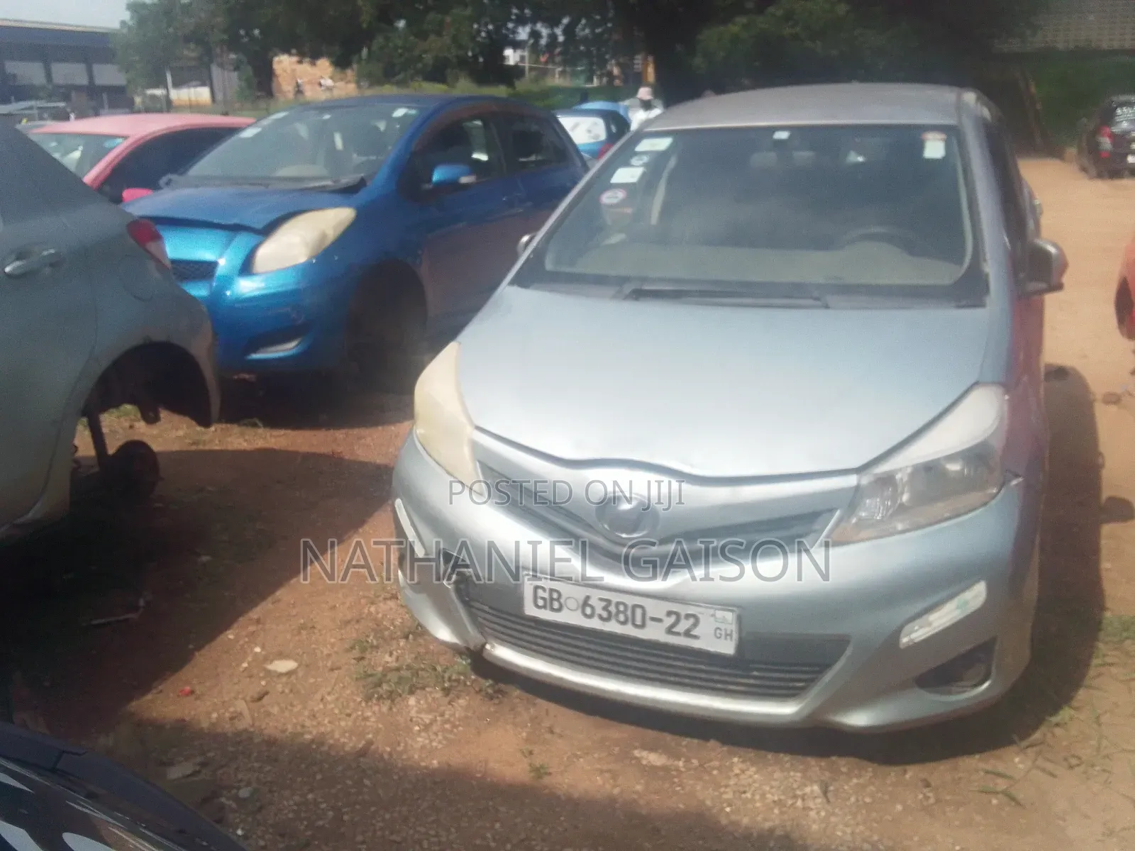 Toyota Vitz 2012 Gray