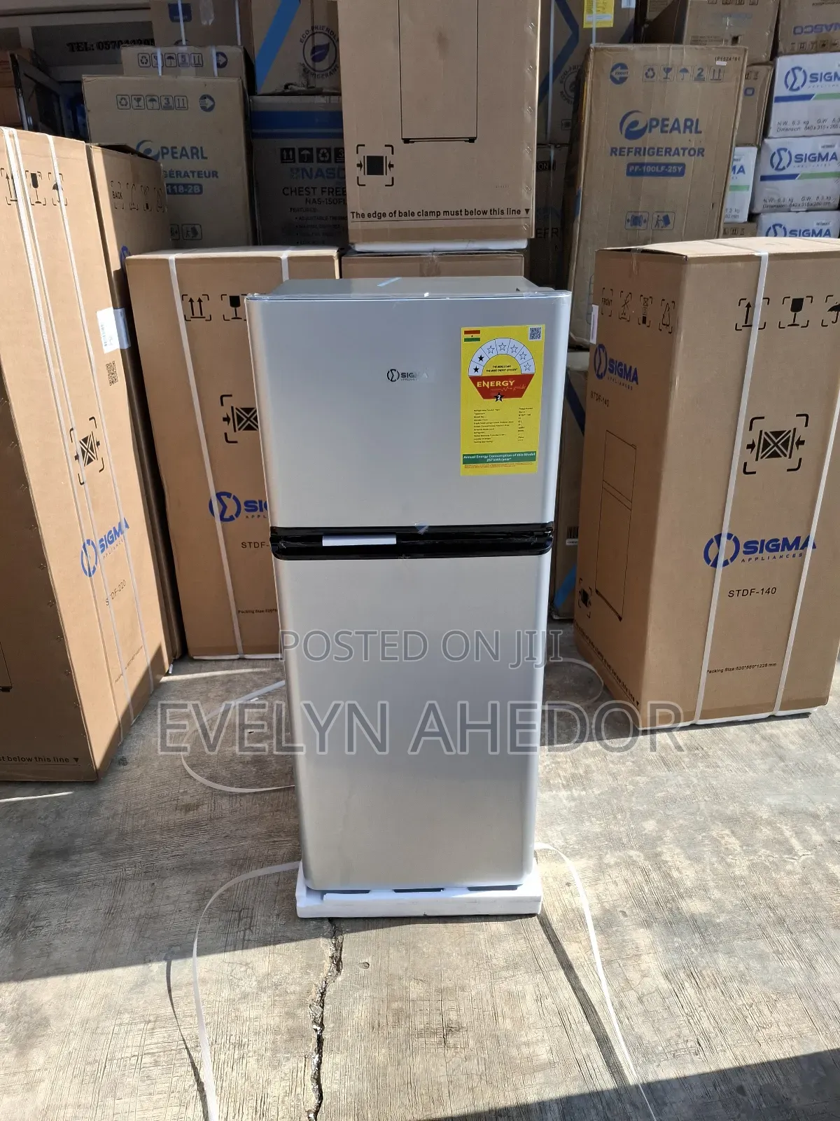 Fast Freezing Sigma Fridge 113 Litres for Sale
