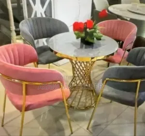 Comfortable Dinning