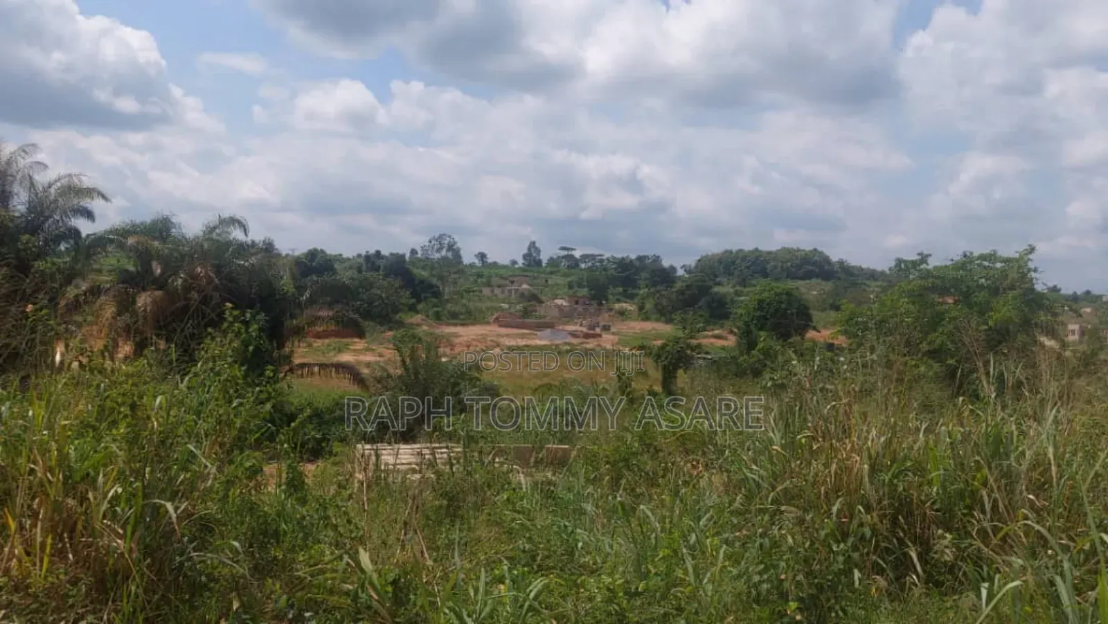 Well Located Land for Sale at Sarfo Kasaam Around Mamponteng