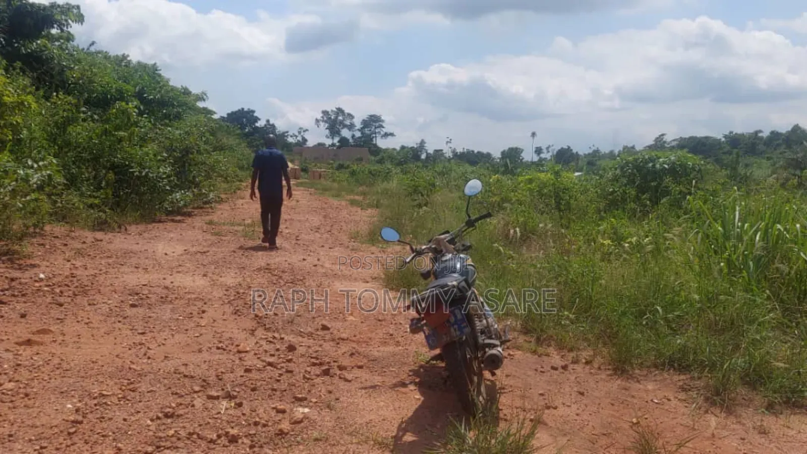 Well Located Land for Sale at Sarfo Kasaam Around Mamponteng