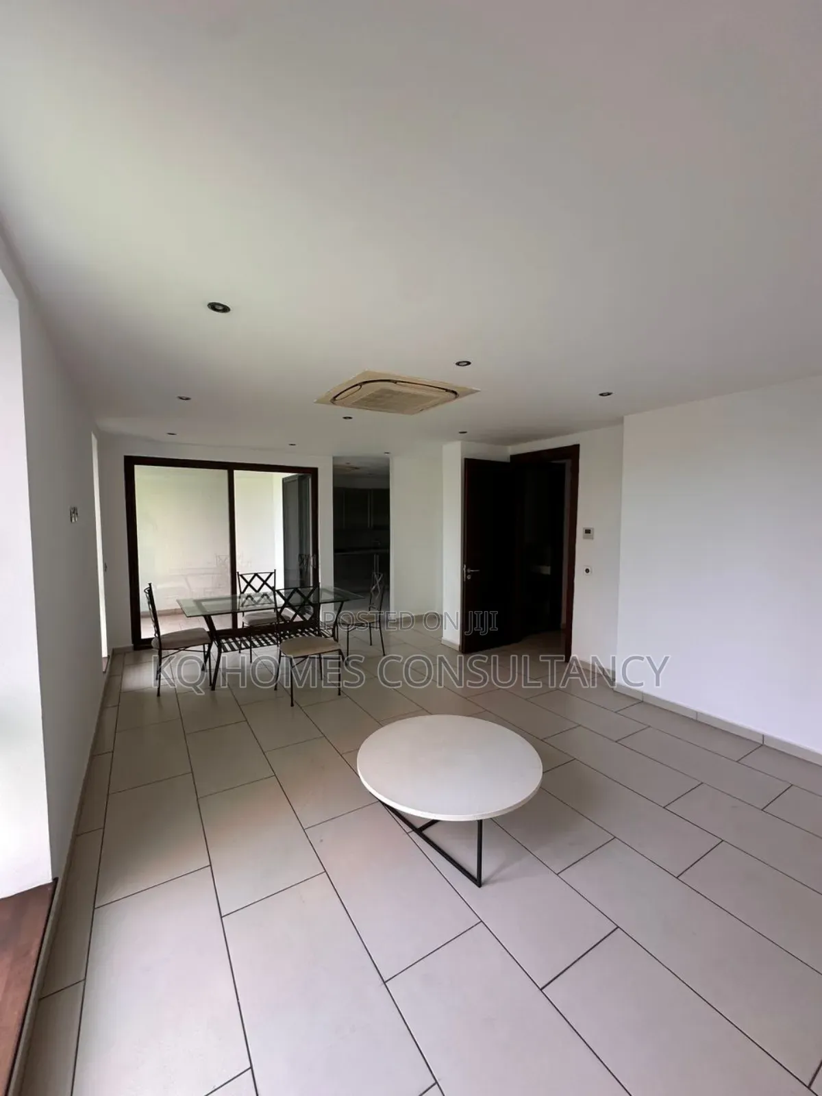 2bdrm Apartment in Villagio, Airport Residential Area for sale