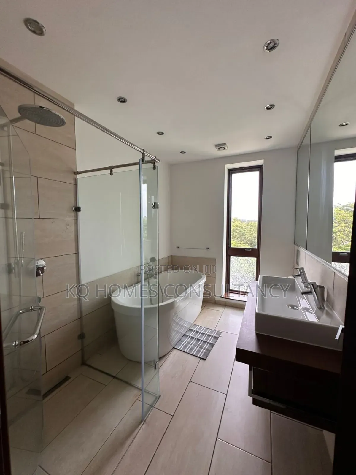 2bdrm Apartment in Villagio, Airport Residential Area for sale