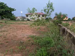 Gt/Accra, Oyarifa (Special Ice) _ 7 Plots of Building Land