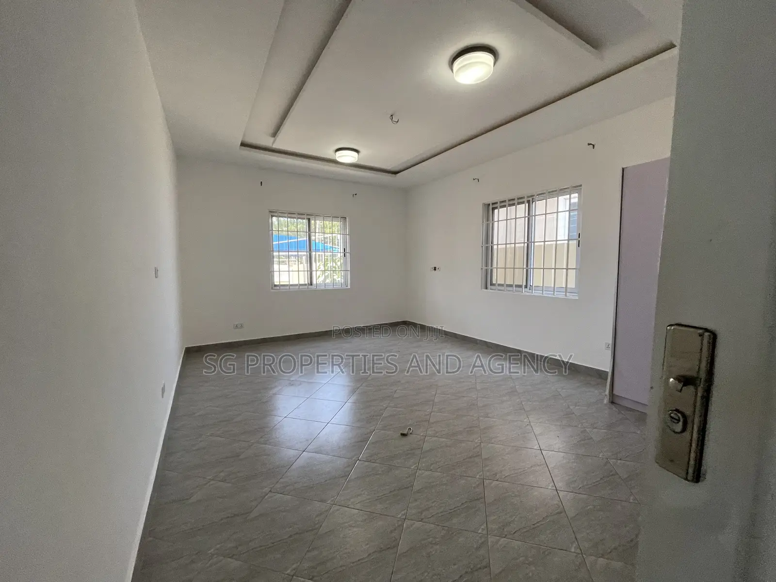 3bdrm House in Batsonaa, Baatsona Total for rent