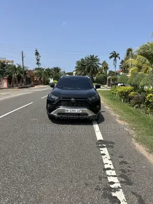 Photo - Toyota RAV4 Limited AWD 2019 Black