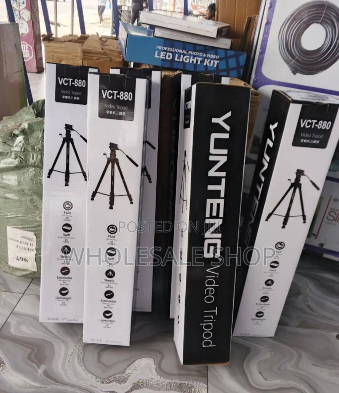 Heavy Duty VCT 880 Camera Tripod