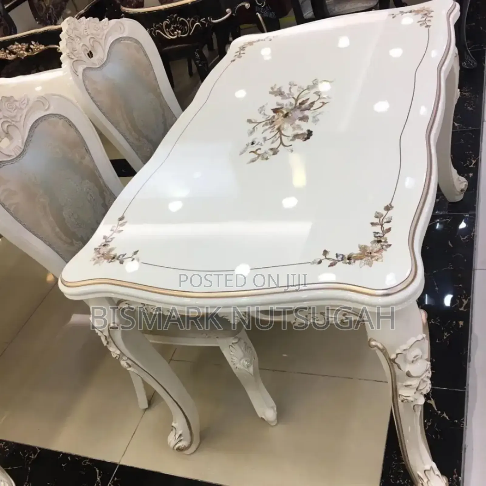 New Design Luxury Royal Dining Table