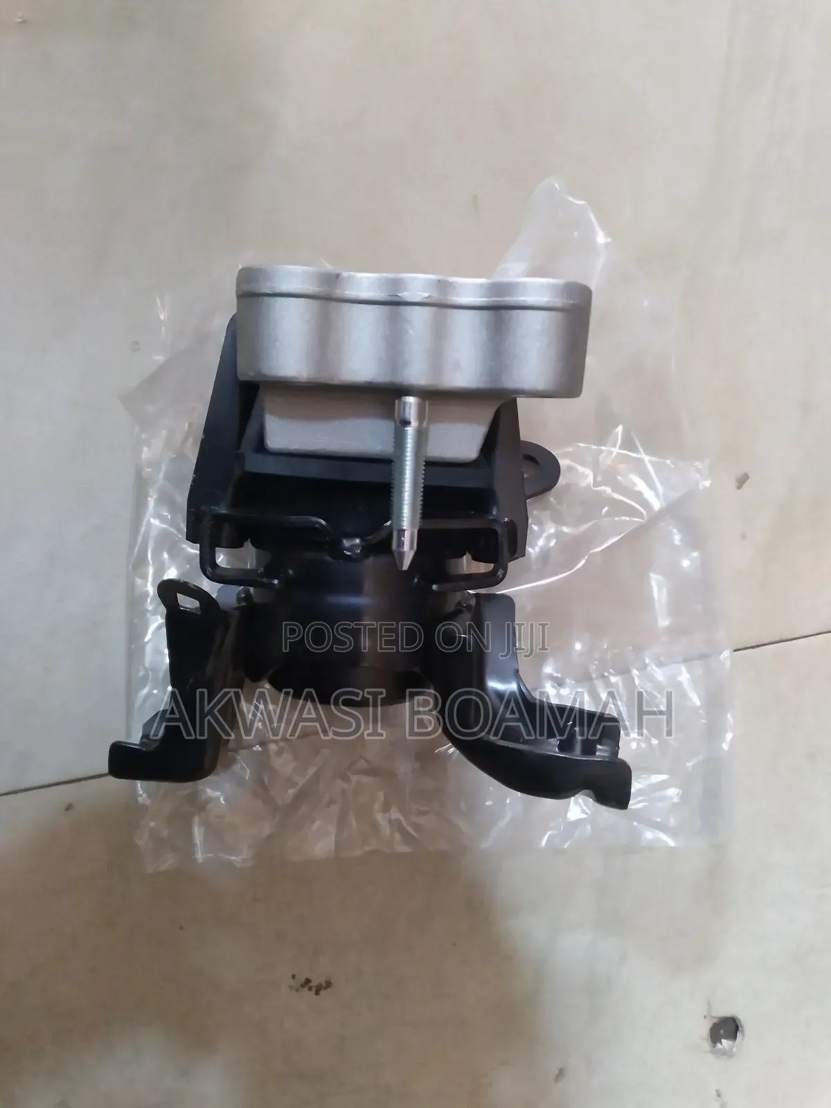 Toyota Corolla 2010 Engine Mount 1 Pc
