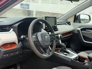 Toyota RAV4 Adventure 2019 Red