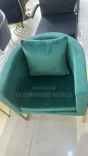 Photo - Manicure or Pedicure Chair