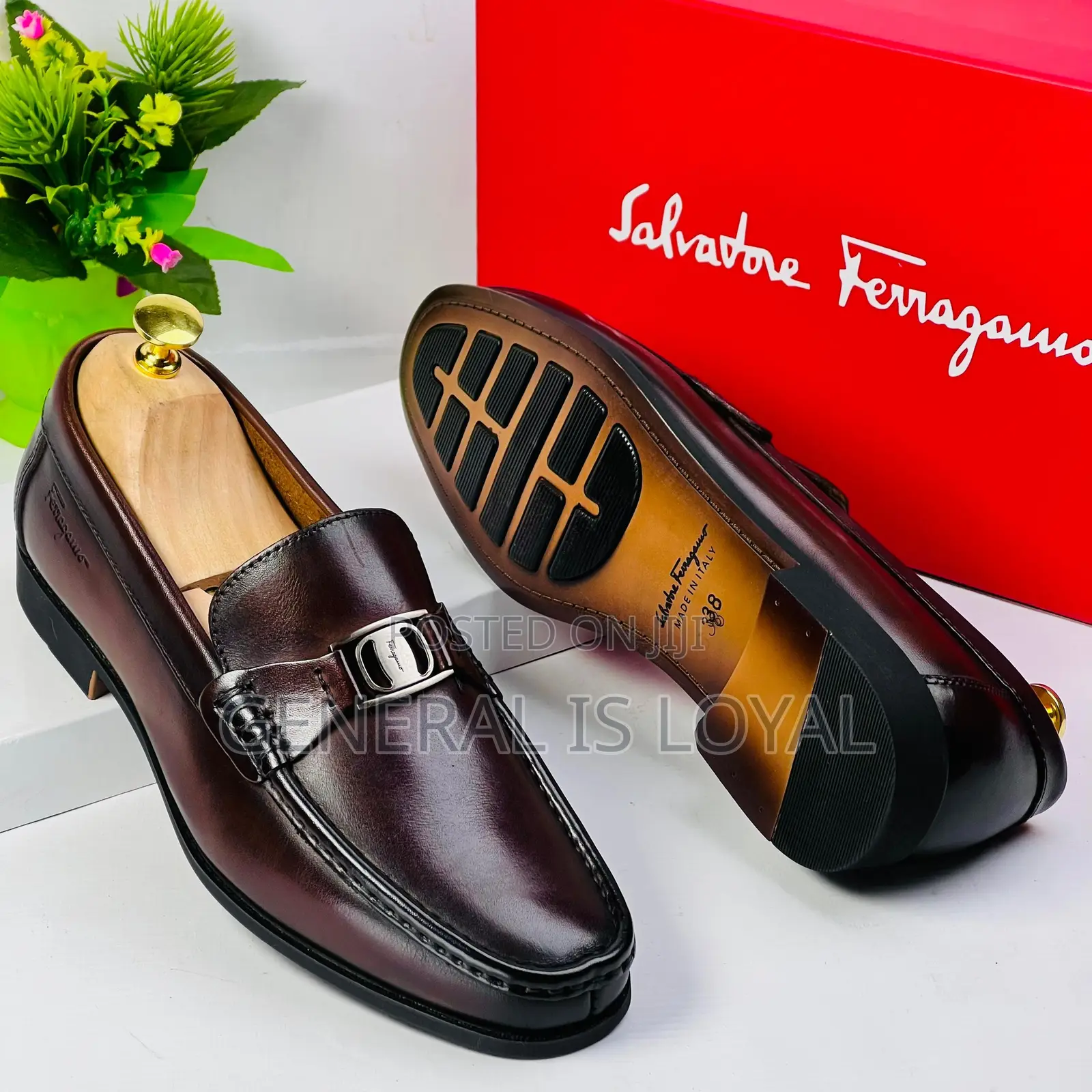 Salvatore Ferragamo Loafers Men’S Shoe