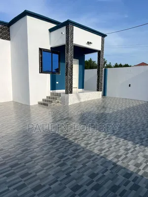 3bdrm House in Dg Properties, Kasoa for sale