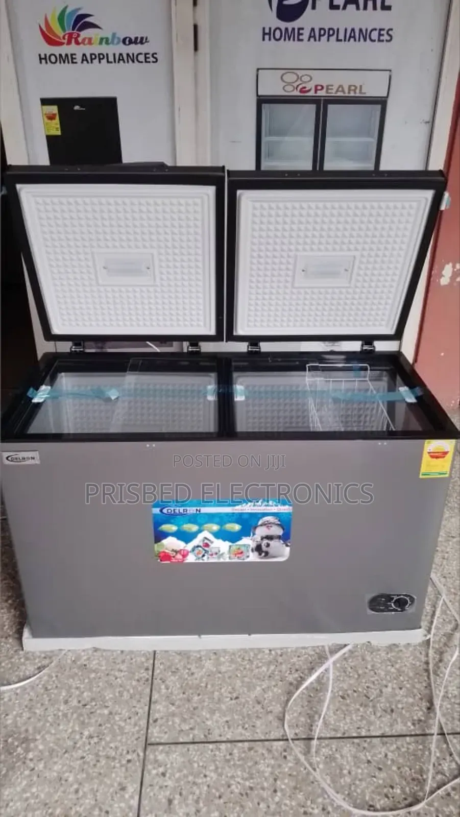 ^Delron Durable Double Door Freezer 350 Litres