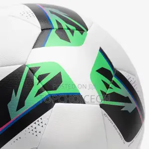 Size 5 Fifa Basic Football - Hybrid