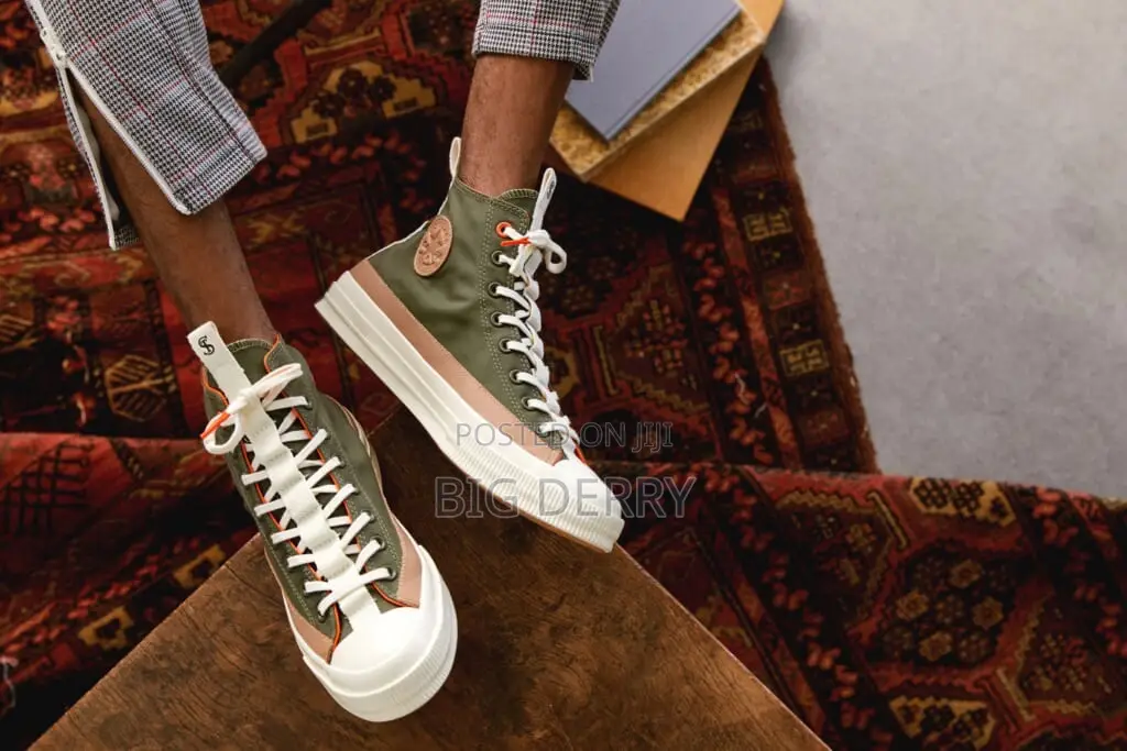 Todd Snyder Chuck 70