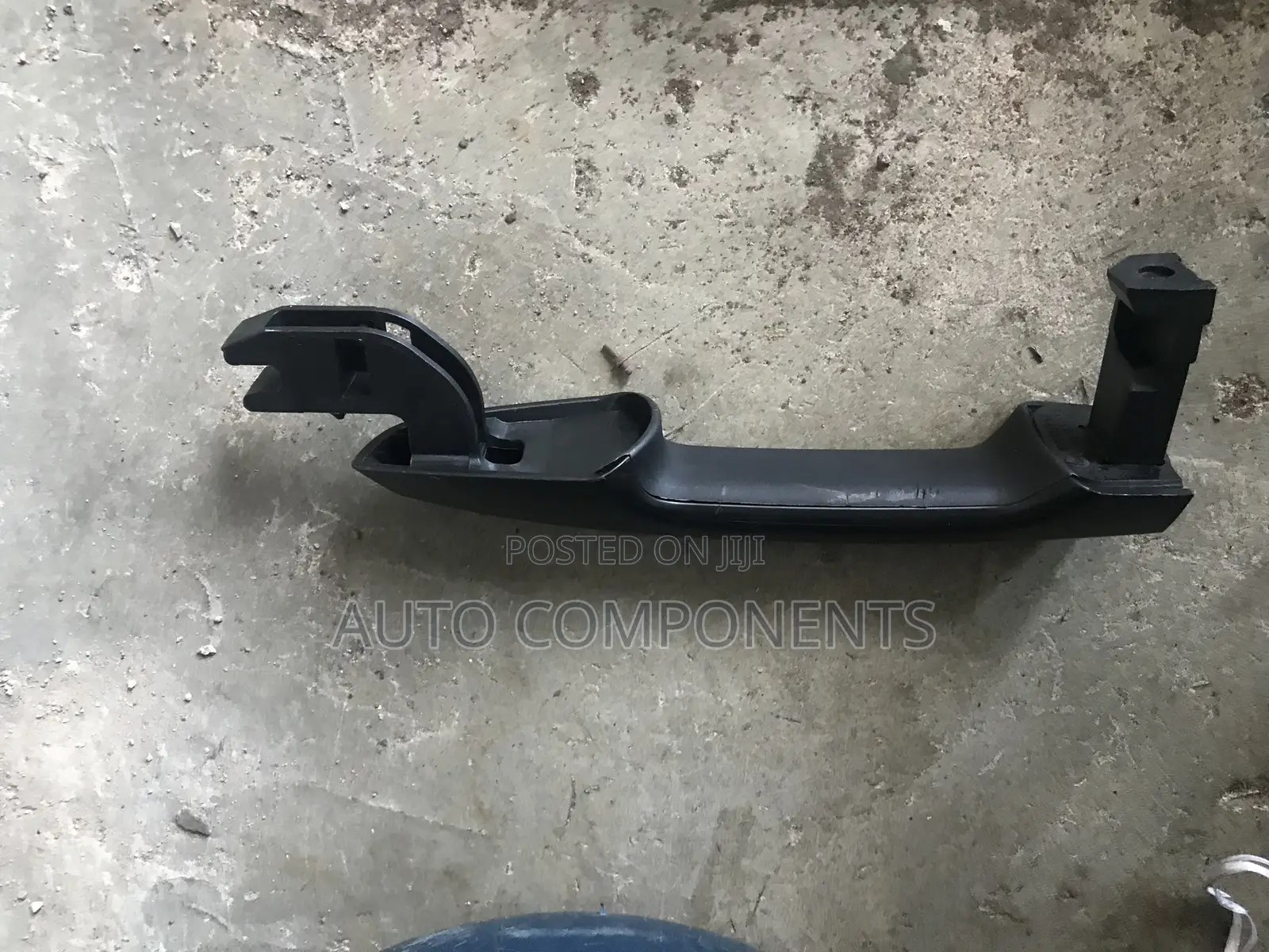 Honda Cr-v 2017, 2018 Door Handle (Normal)