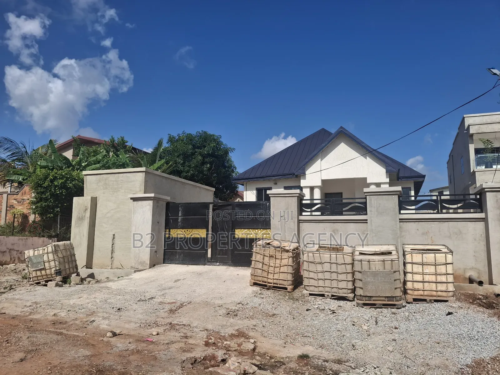 Furnished 4bdrm House in B2 Properties Agency, Kumasi Metropolitan